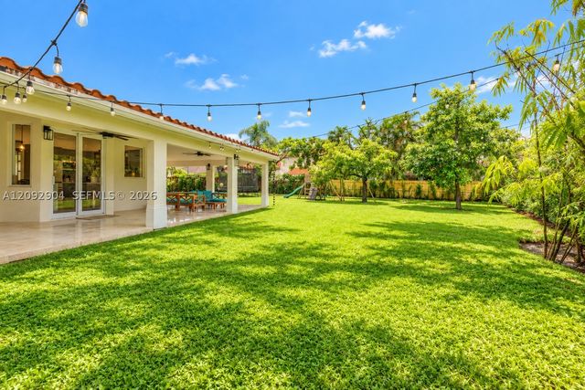 10600 NW 54th St, Doral, FL 33178