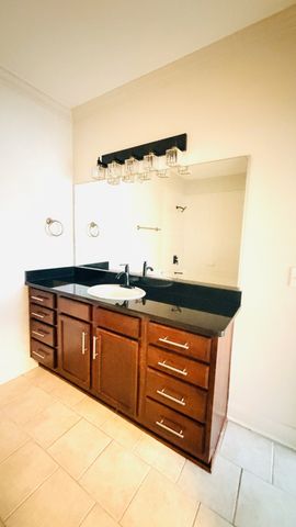 303 Criddle St Apt 212, Nashville, TN 37219