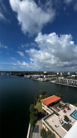 290 174 1519, Sunny Isles Beach, FL 33160
