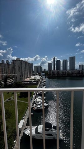 290 174 1519, Sunny Isles Beach, FL 33160