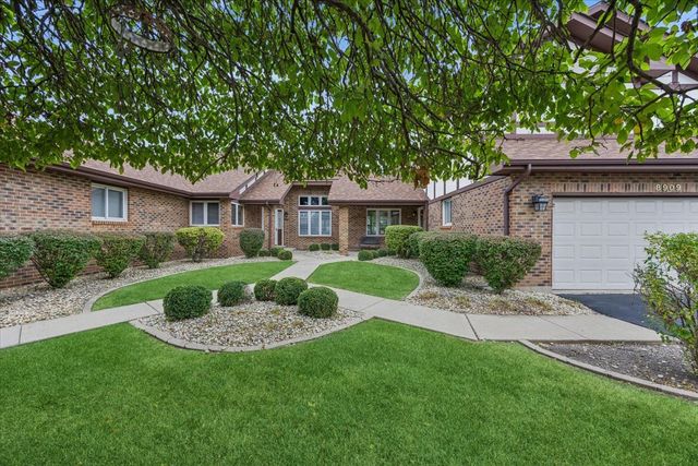 8909 Silverdale Drive 5C, Orland Park, IL 60462