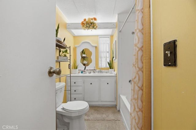 300 N Rampart 107, Orange, CA 92868
