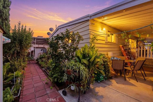 300 N Rampart 107, Orange, CA 92868