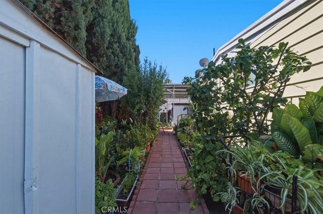300 N Rampart 107, Orange, CA 92868