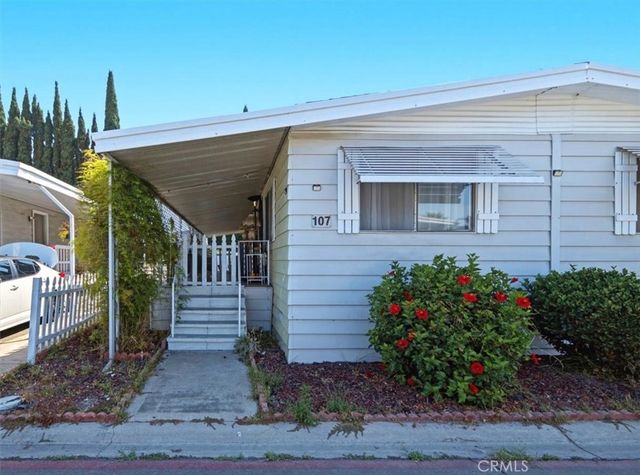 300 N Rampart 107, Orange, CA 92868