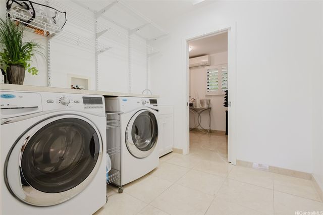 5949 Kalanianaole Highway A, Honolulu, HI 96821