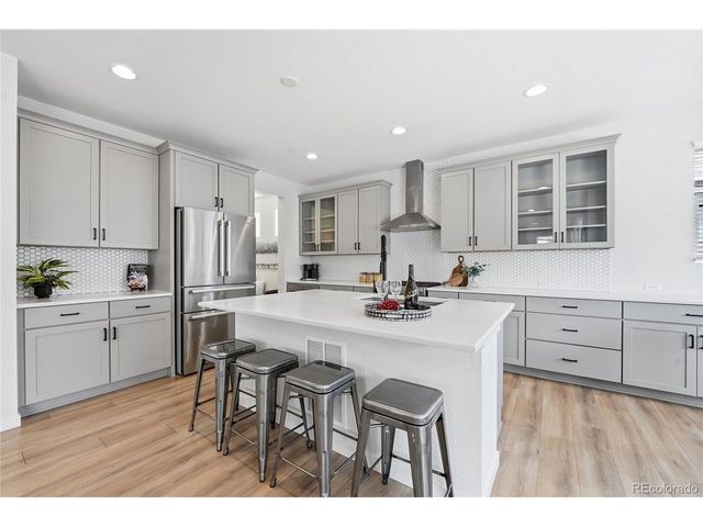 8952 Bellsong Cir, Littleton, CO 80125