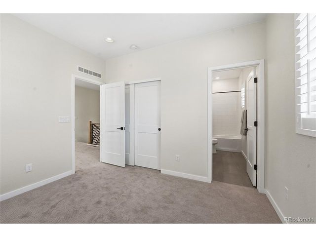 8952 Bellsong Cir, Littleton, CO 80125