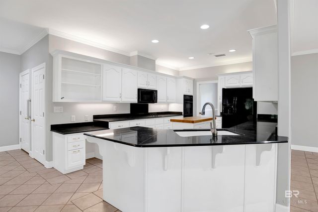 302 Lake Ridge Drive, Fairhope, AL 36532