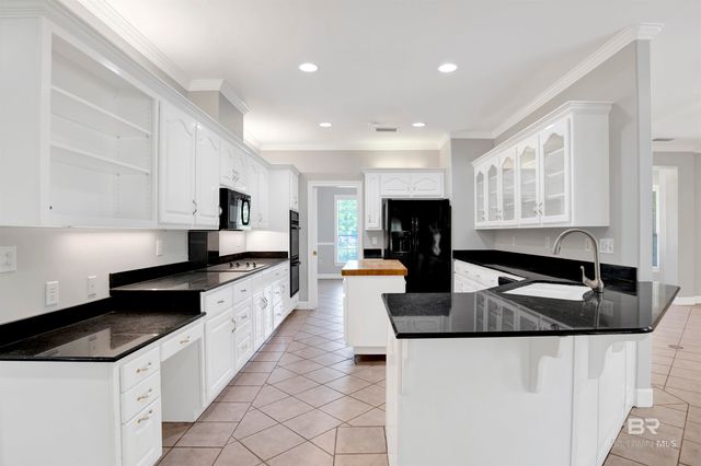 302 Lake Ridge Drive, Fairhope, AL 36532