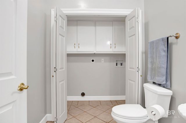 302 Lake Ridge Drive, Fairhope, AL 36532