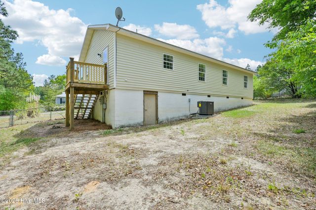 160 Tray Street, Southern Pines, NC 28387