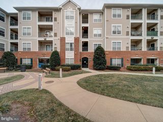 4850 EISENHOWER AVE #218, Alexandria, VA 22304