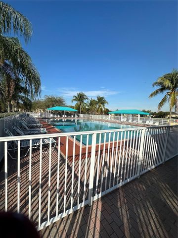 1522 SE 24th Ct 206, Homestead, FL 33035