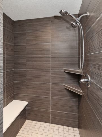 1416 NW Pine View Circle, Ankeny, IA 50023