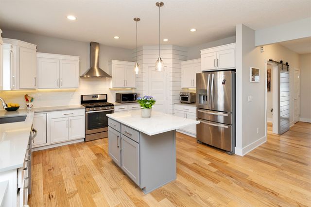 1416 NW Pine View Circle, Ankeny, IA 50023