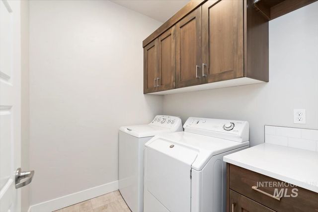 6230 N Bolsena Ln, Meridian, ID 83646