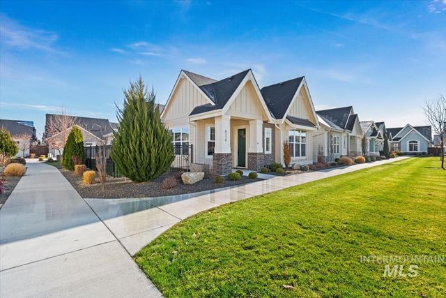 6230 N Bolsena Ln, Meridian, ID 83646