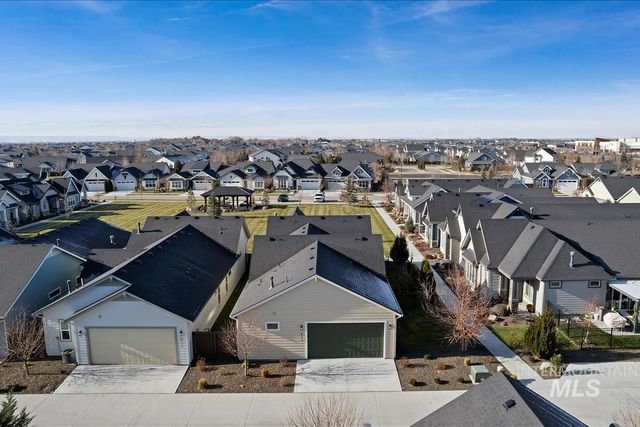 6230 N Bolsena Ln, Meridian, ID 83646