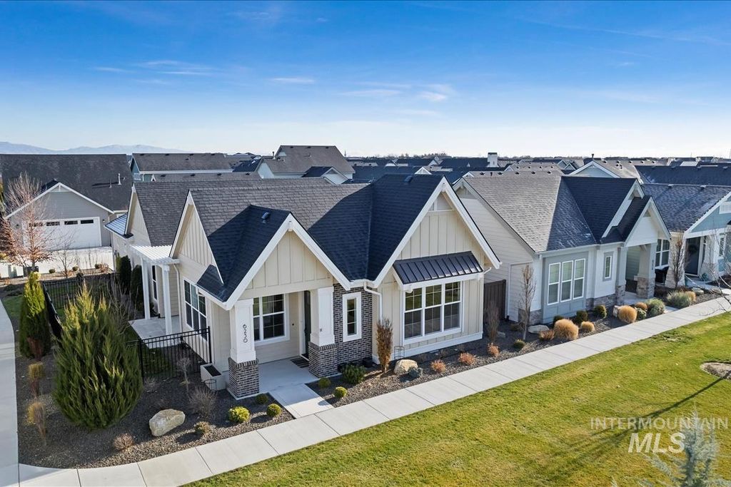 6230 N Bolsena Ln, Meridian, ID 83646