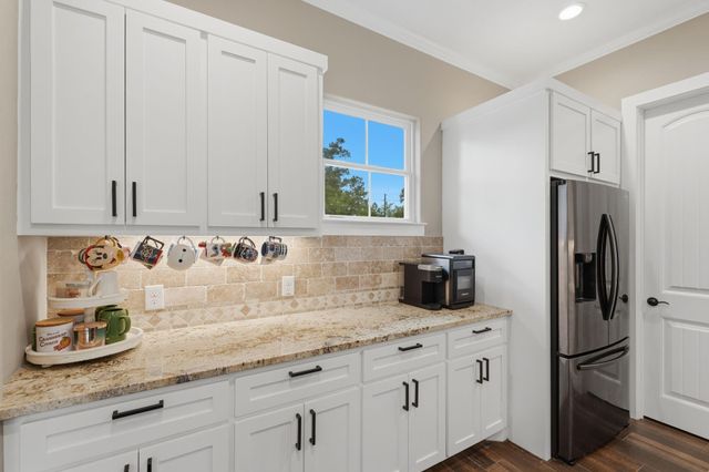 4530 Honea Egypt Road, Montgomery, TX 77316