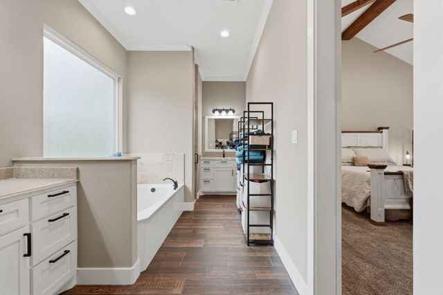 4530 Honea Egypt Road, Montgomery, TX 77316