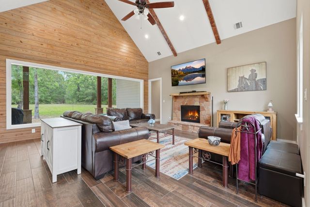 4530 Honea Egypt Road, Montgomery, TX 77316