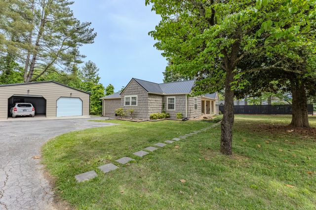 104 Ben Lomond Dr, Mcminnville, TN 37110