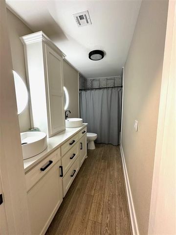 622 May Street, Jennings, LA 70546