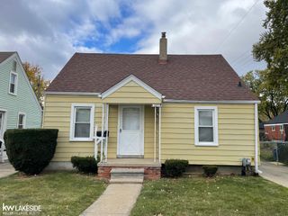 28919 Essex Street, Roseville, MI 48066