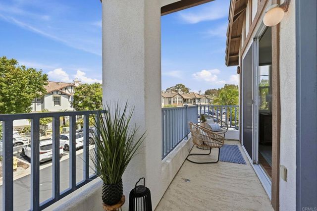 581 Silver Berry Place, Encinitas, CA 92024
