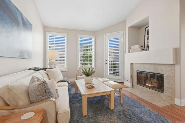 581 Silver Berry Place, Encinitas, CA 92024