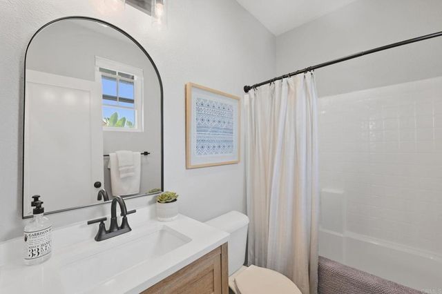 581 Silver Berry Place, Encinitas, CA 92024