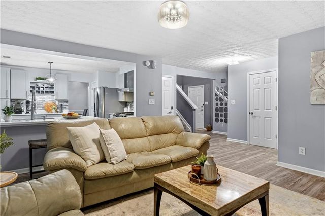 1101 Pine Acre Drive NE, Buford, GA 30518