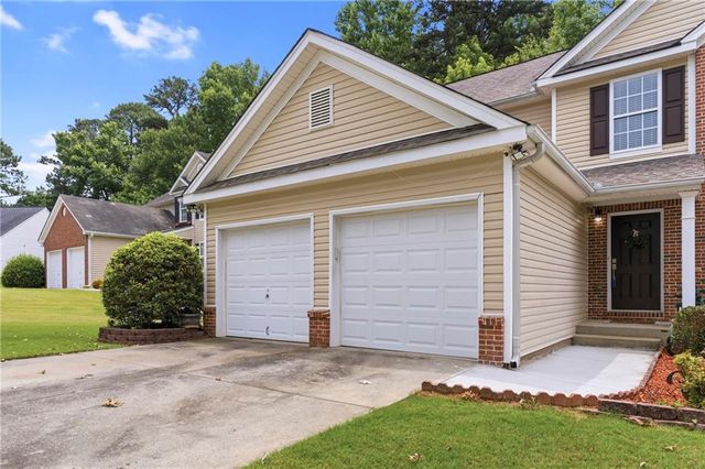 1101 Pine Acre Drive NE, Buford, GA 30518