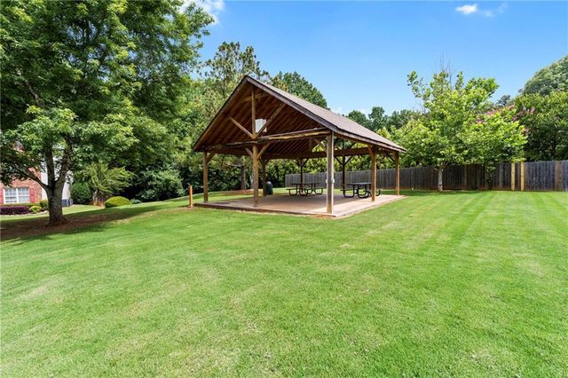 1101 Pine Acre Drive NE, Buford, GA 30518