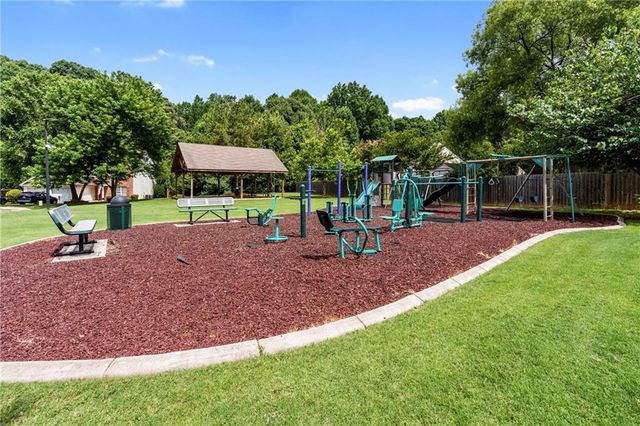 1101 Pine Acre Drive NE, Buford, GA 30518