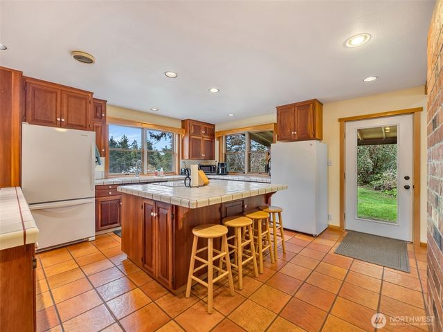 20003 Sandridge Road, Long Beach, WA 98631