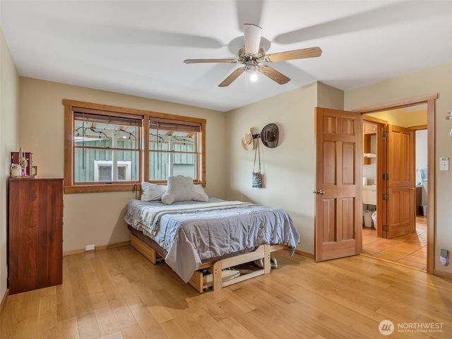 20003 Sandridge Road, Long Beach, WA 98631