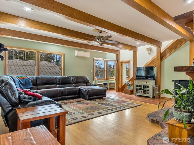 20003 Sandridge Road, Long Beach, WA 98631