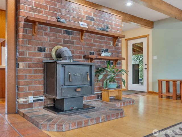 20003 Sandridge Road, Long Beach, WA 98631