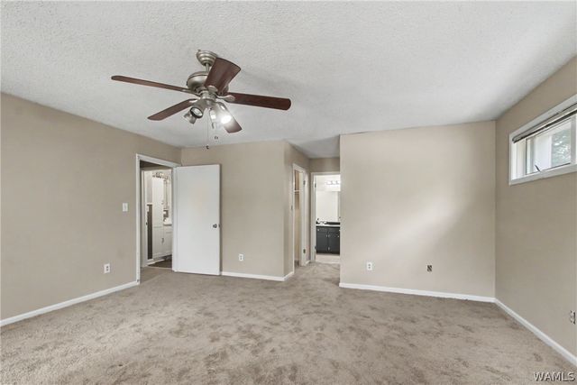 4724 Appletree Lane, Tuscaloosa, AL 35405