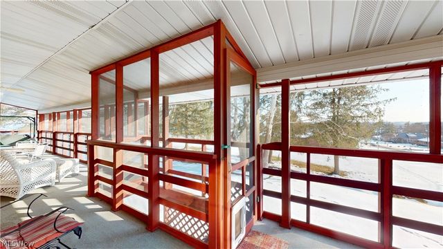 976 Braun Road, Belpre, OH 45714