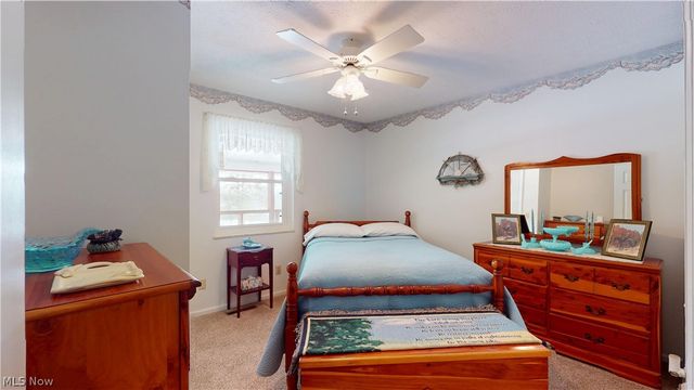 976 Braun Road, Belpre, OH 45714