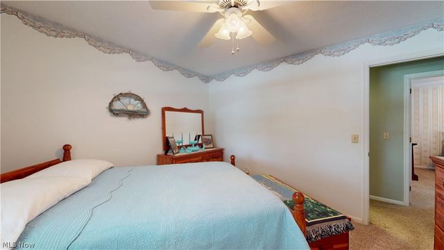 976 Braun Road, Belpre, OH 45714