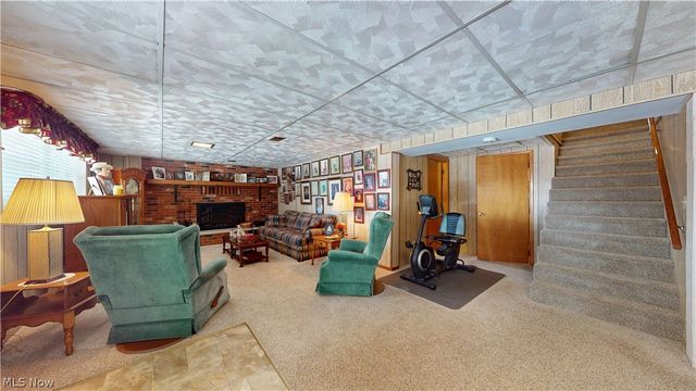 976 Braun Road, Belpre, OH 45714