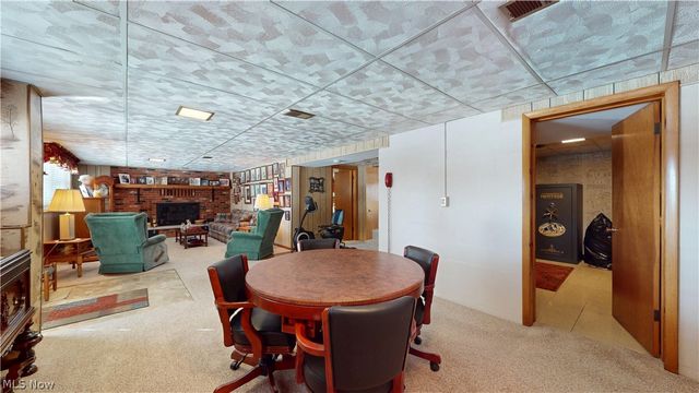 976 Braun Road, Belpre, OH 45714