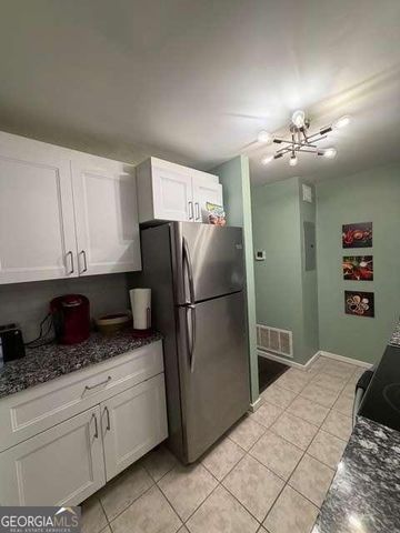 1210 Old Hammond Cha, Sandy Springs, GA 30350