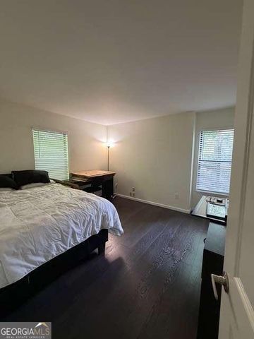 1210 Old Hammond Cha, Sandy Springs, GA 30350