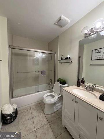 1210 Old Hammond Cha, Sandy Springs, GA 30350